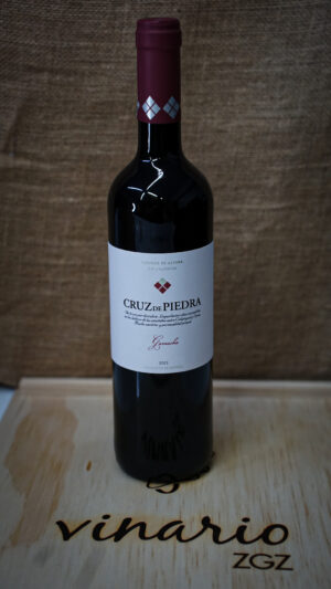 CRUZ DE PIEDRA GARNACHA